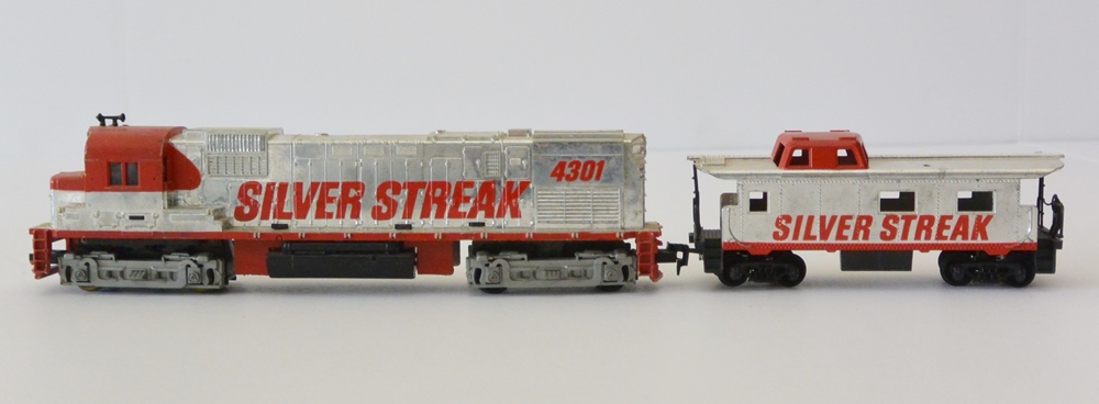 HO Guage Silver Streak Engine and Caboose