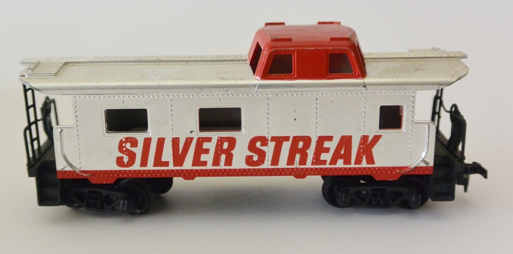 HO Guage Silver Streak Engine and Caboose