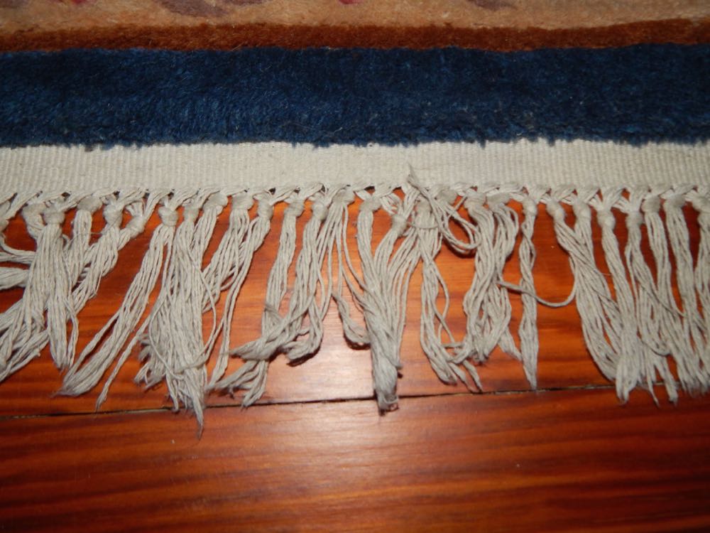 Hand Carved Wool Kweilin Decorator Rug