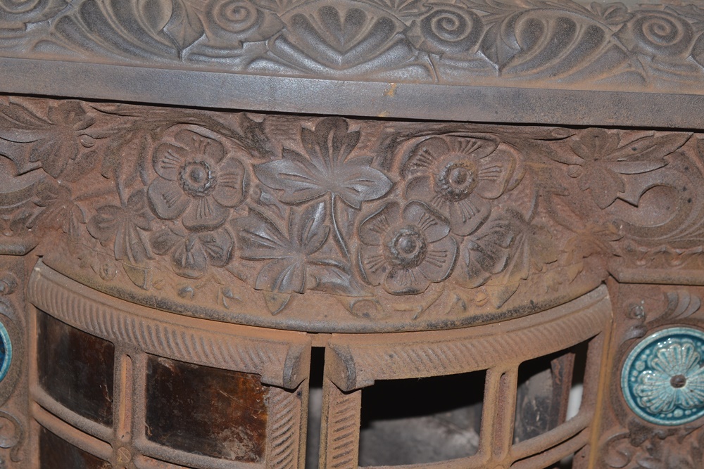 Wm. Resor & Co. Cottage Franklin Parlor Stove with Tiles