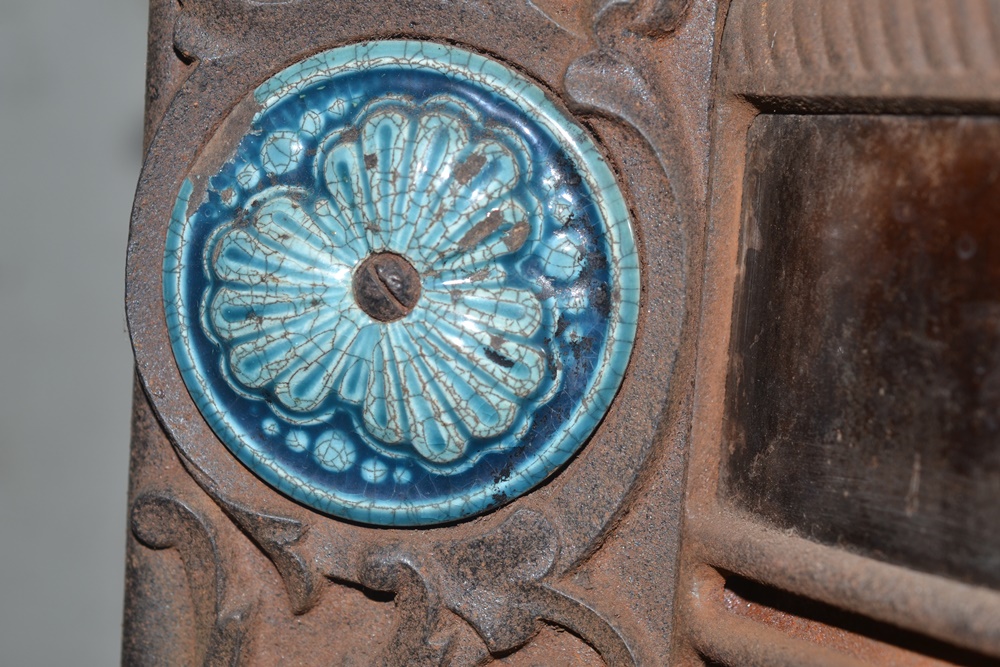 Wm. Resor & Co. Cottage Franklin Parlor Stove with Tiles