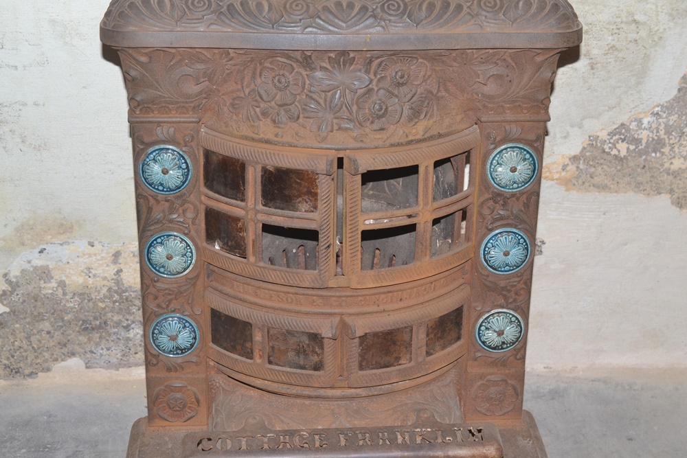 Wm. Resor & Co. Cottage Franklin Parlor Stove with Tiles