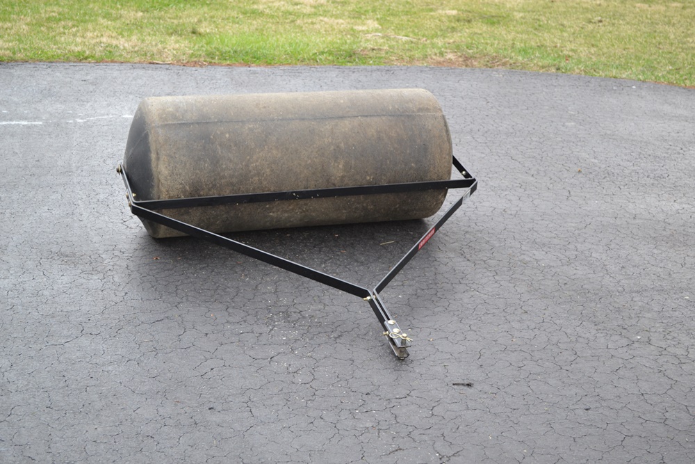 Craftsman Lawn Roller With Polyurethane Drum