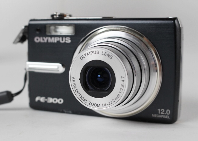 Olympus FE-300 Digital Camera