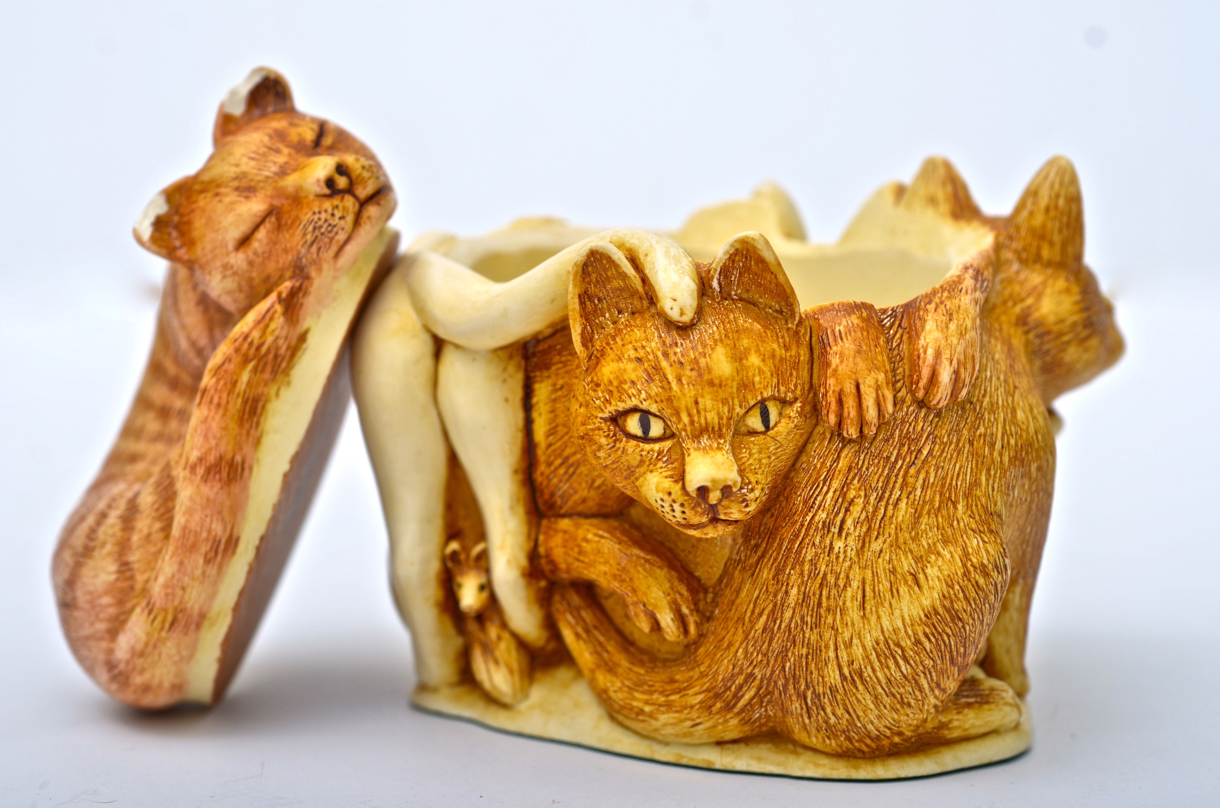 Mixed Collection of Decorative Items