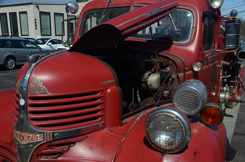 1946 Dodge - American Fire Engine