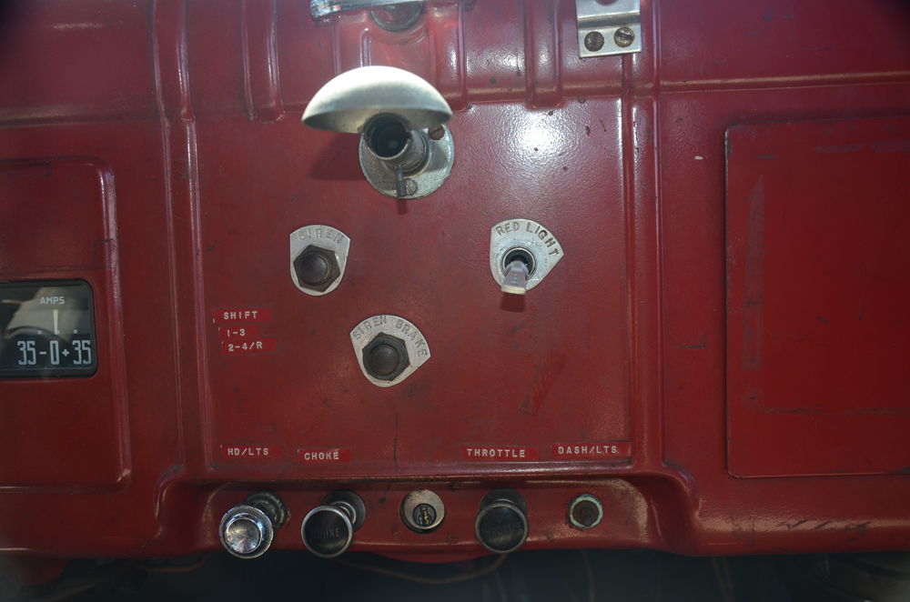 1946 Dodge - American Fire Engine