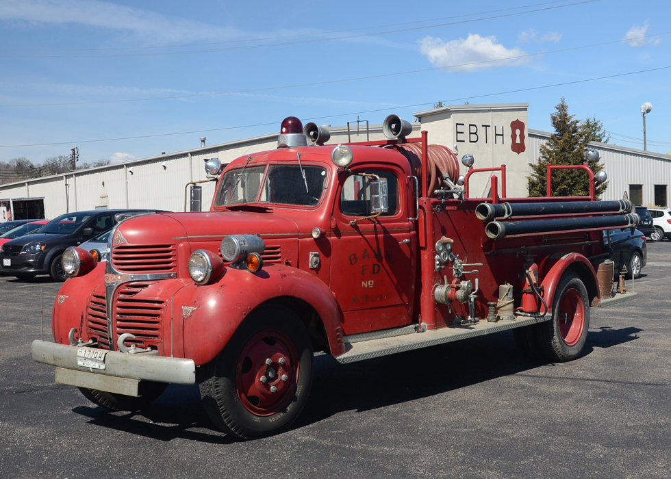 1946 Dodge - American Fire Engine