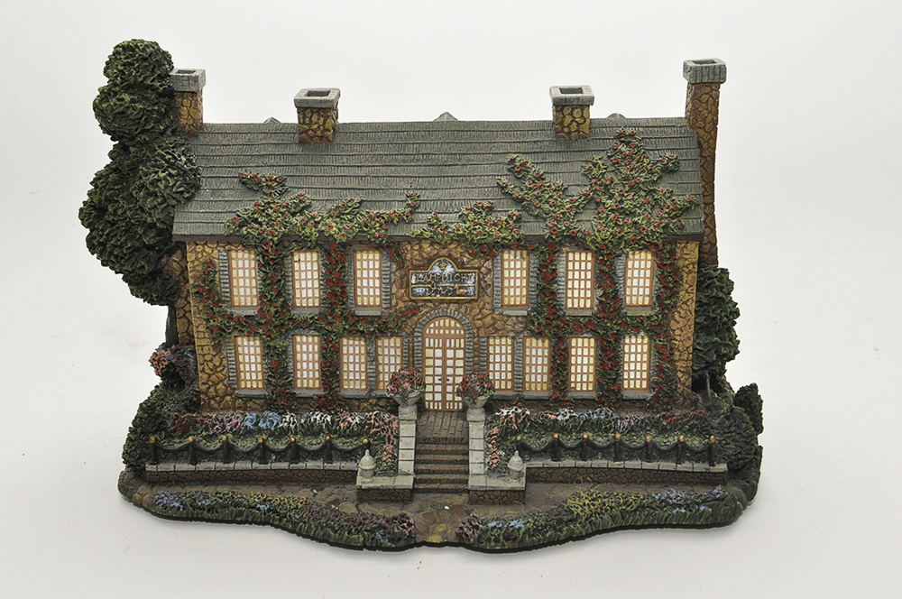 Thomas Kinkade Hawthorne Village Collection