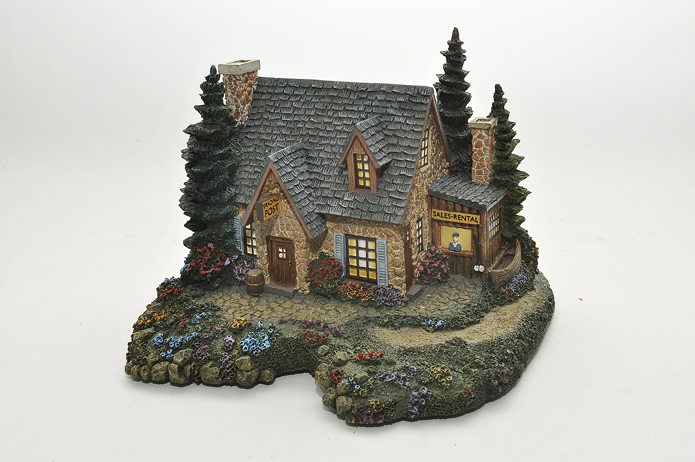 Thomas Kinkade Hawthorne Village Collection