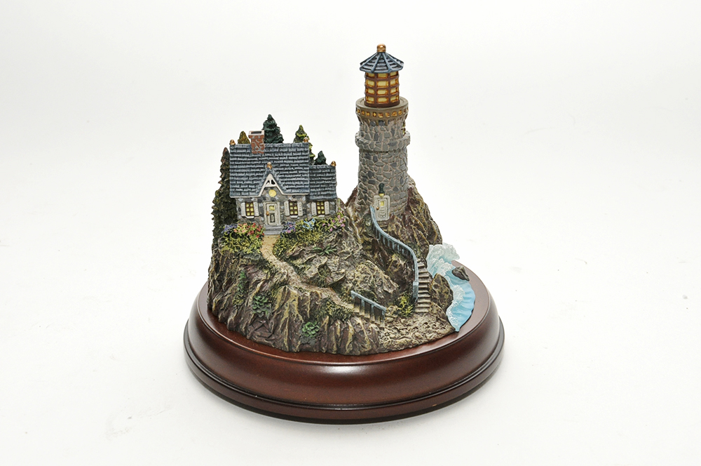 Thomas Kinkade Hawthorne Village Collection