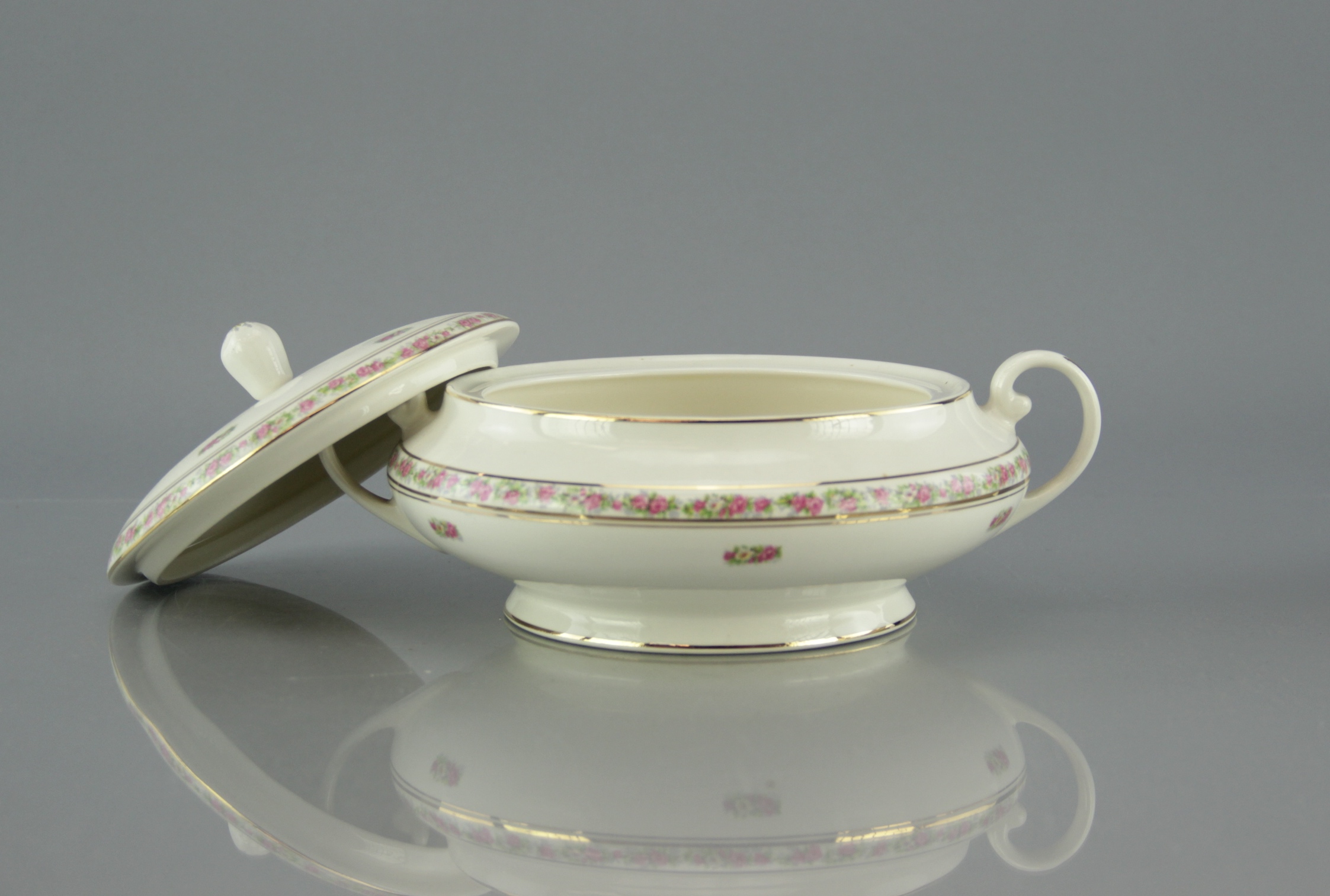 Pope Gosser China Set