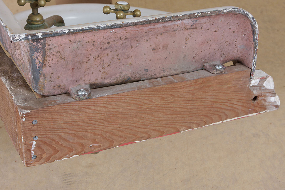 Cast Iron Antique Corner Sink