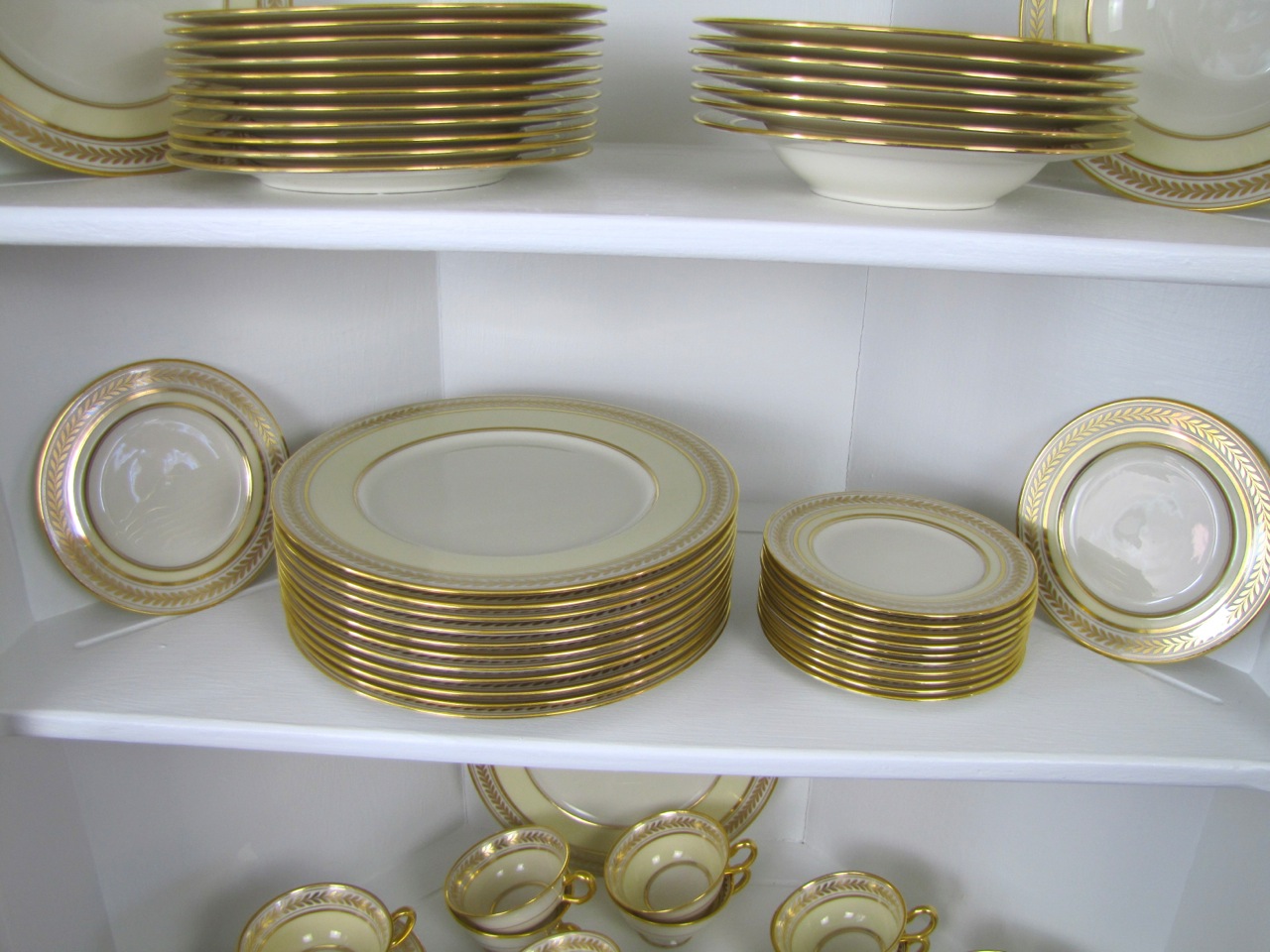 Lenox "Malmaison" on Ivory China Set