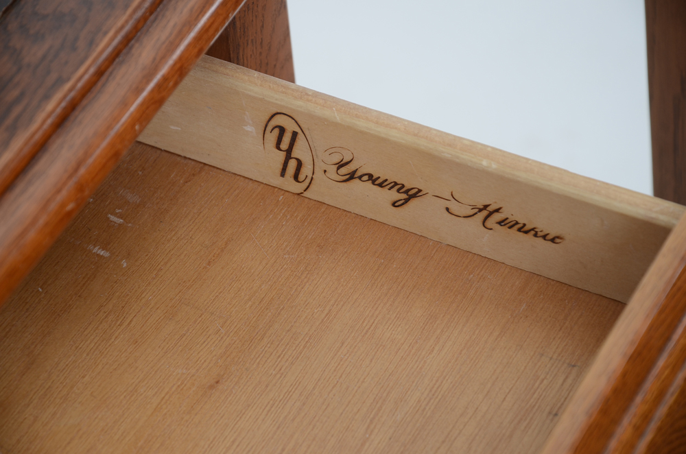 Young Hinkle Oak Desk with Hutch and Chair