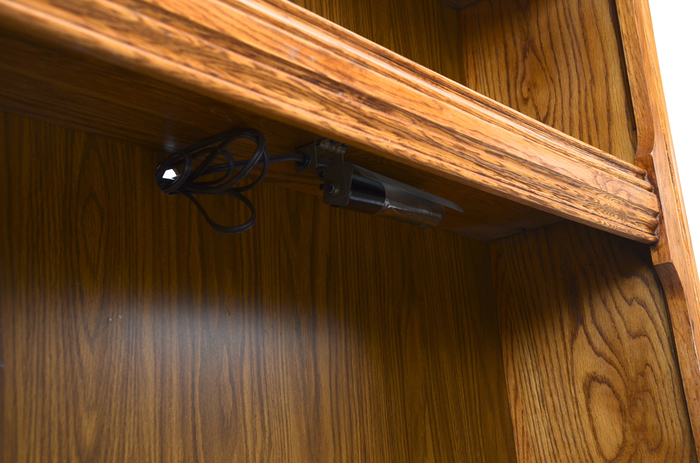 Young Hinkle Oak Desk with Hutch and Chair