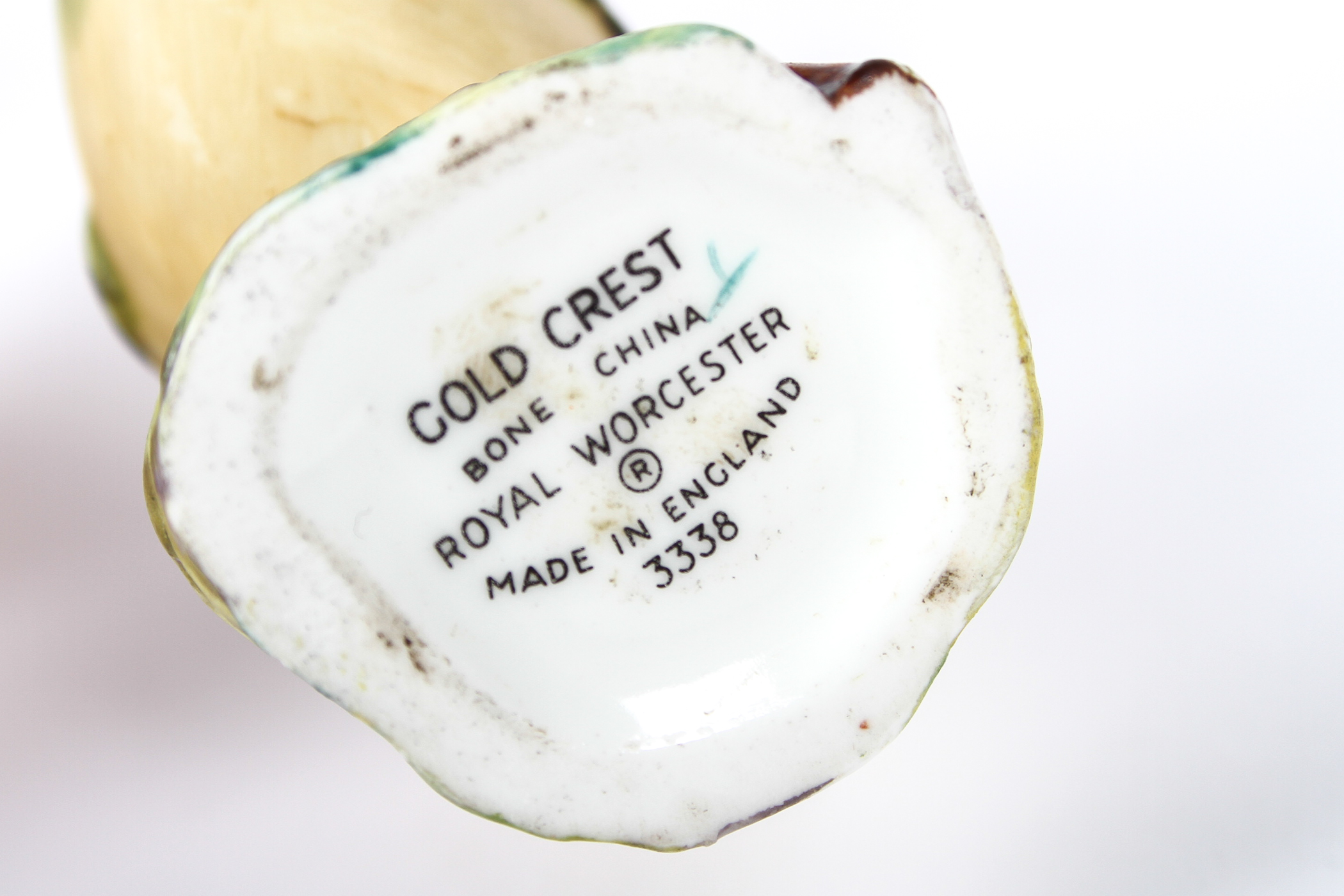 Royal Worchester Bone China Gold Crest Figurine