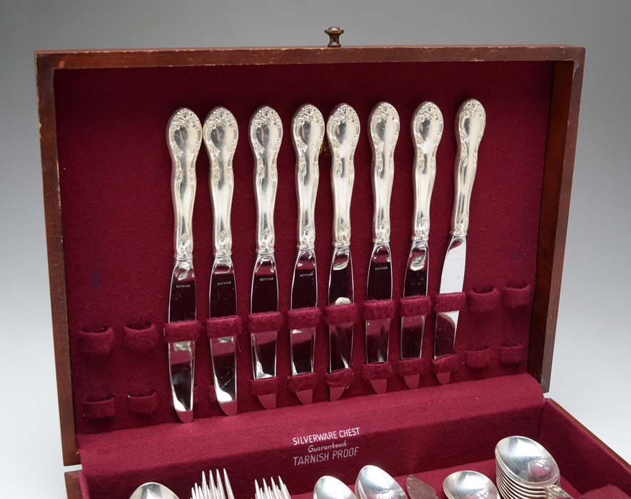 Gorham "New Elegance" Silverplate Flatware Set