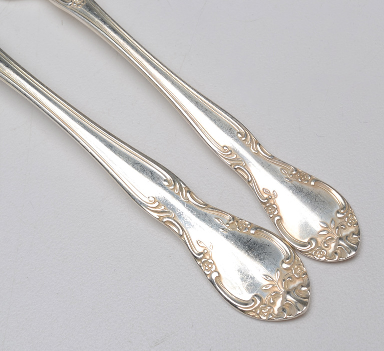 Gorham "New Elegance" Silverplate Flatware Set
