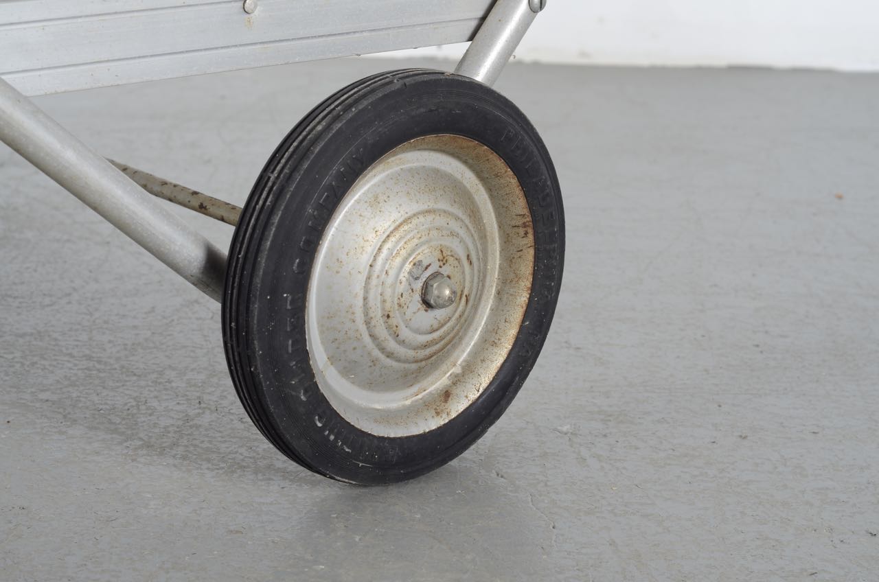 Aluminum Lounge Chair by the Bunting Glider Co.