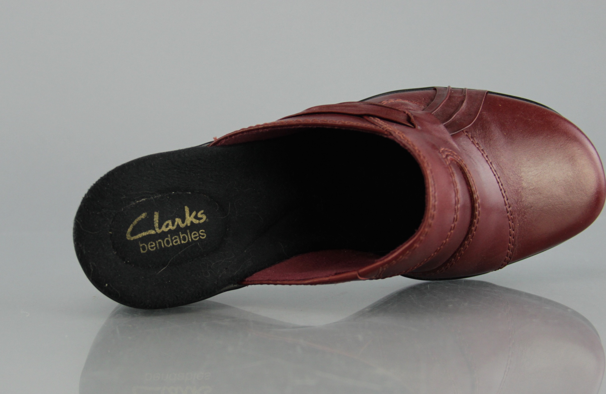 Two Pairs of Clarks "Bendables" Size 7 Women's Shoes