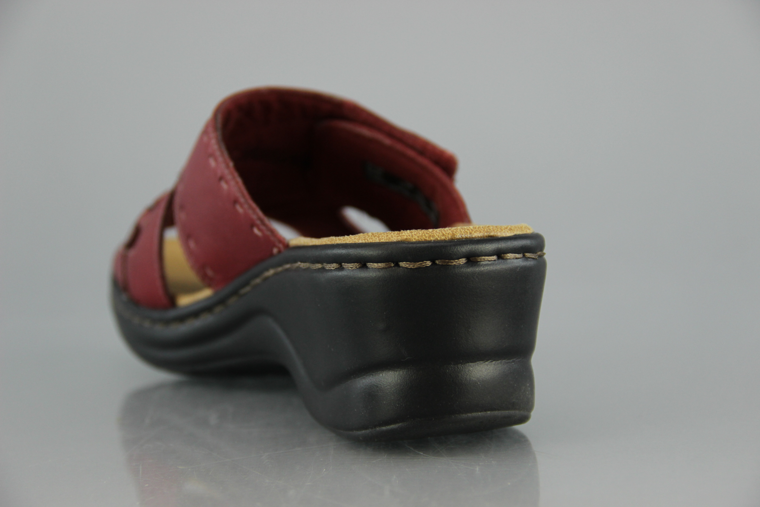 Two Pairs of Clarks "Bendables" Size 7 Women's Shoes