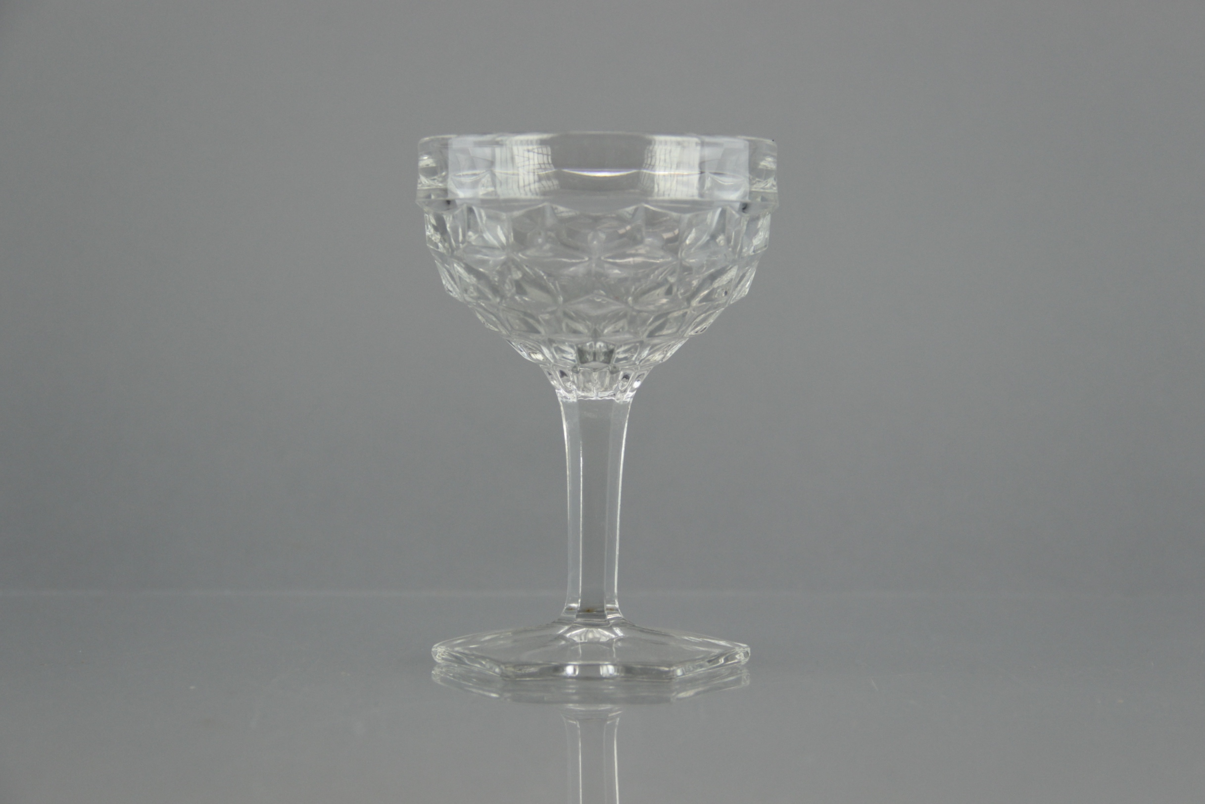 Eighteen-Piece Dessert Dish Collection