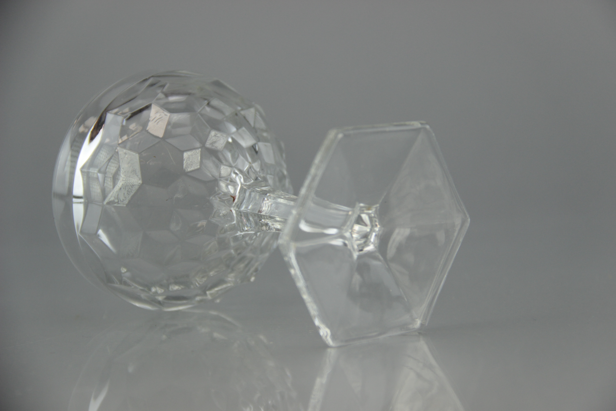 Eighteen-Piece Dessert Dish Collection