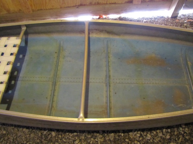 Aluminum AeroCraft Canoe With Accesories