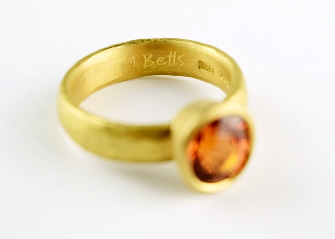 Malcolm Betts 22K Yellow Gold Ring with Stunning Mandarin Garnet