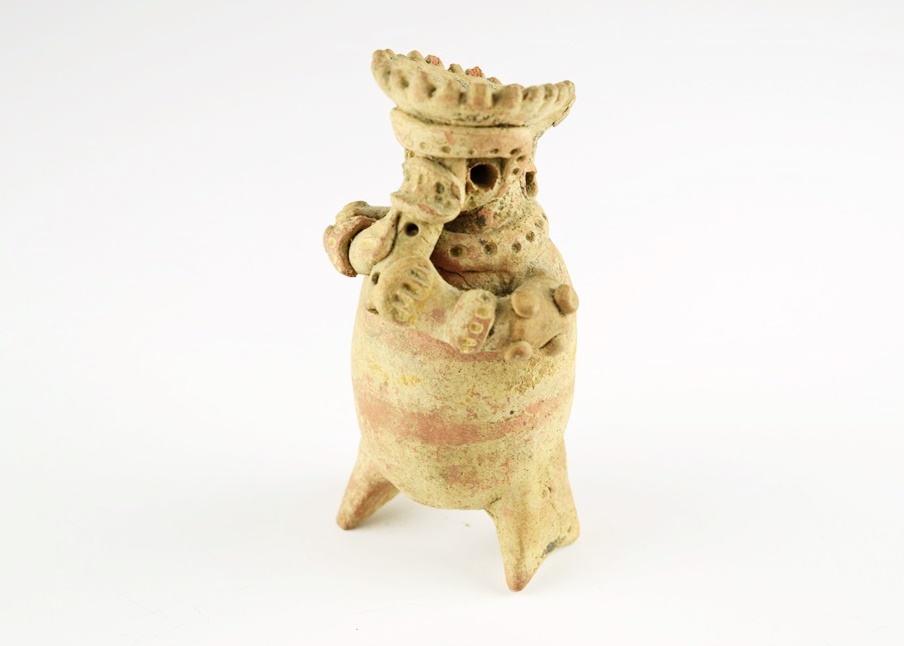 Pre-Columbian Colima Earthenware Effigy, c. 100 BC