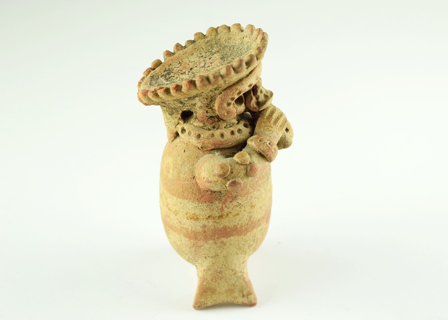 Pre-Columbian Colima Earthenware Effigy, c. 100 BC