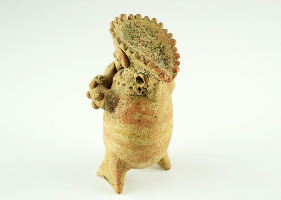 Pre-Columbian Colima Earthenware Effigy, c. 100 BC