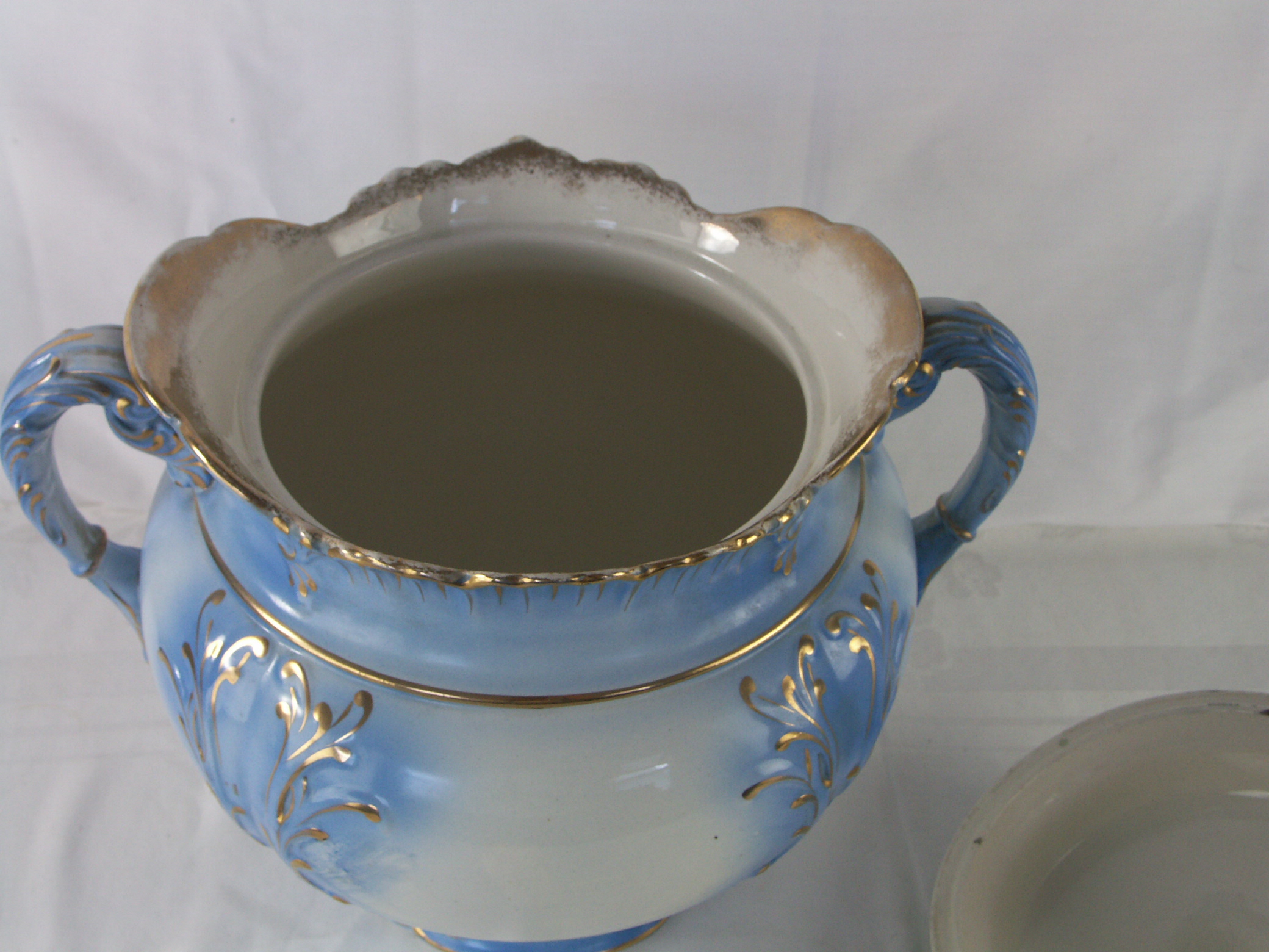 Antique Haynes Balt Nouvelle Slop Jar