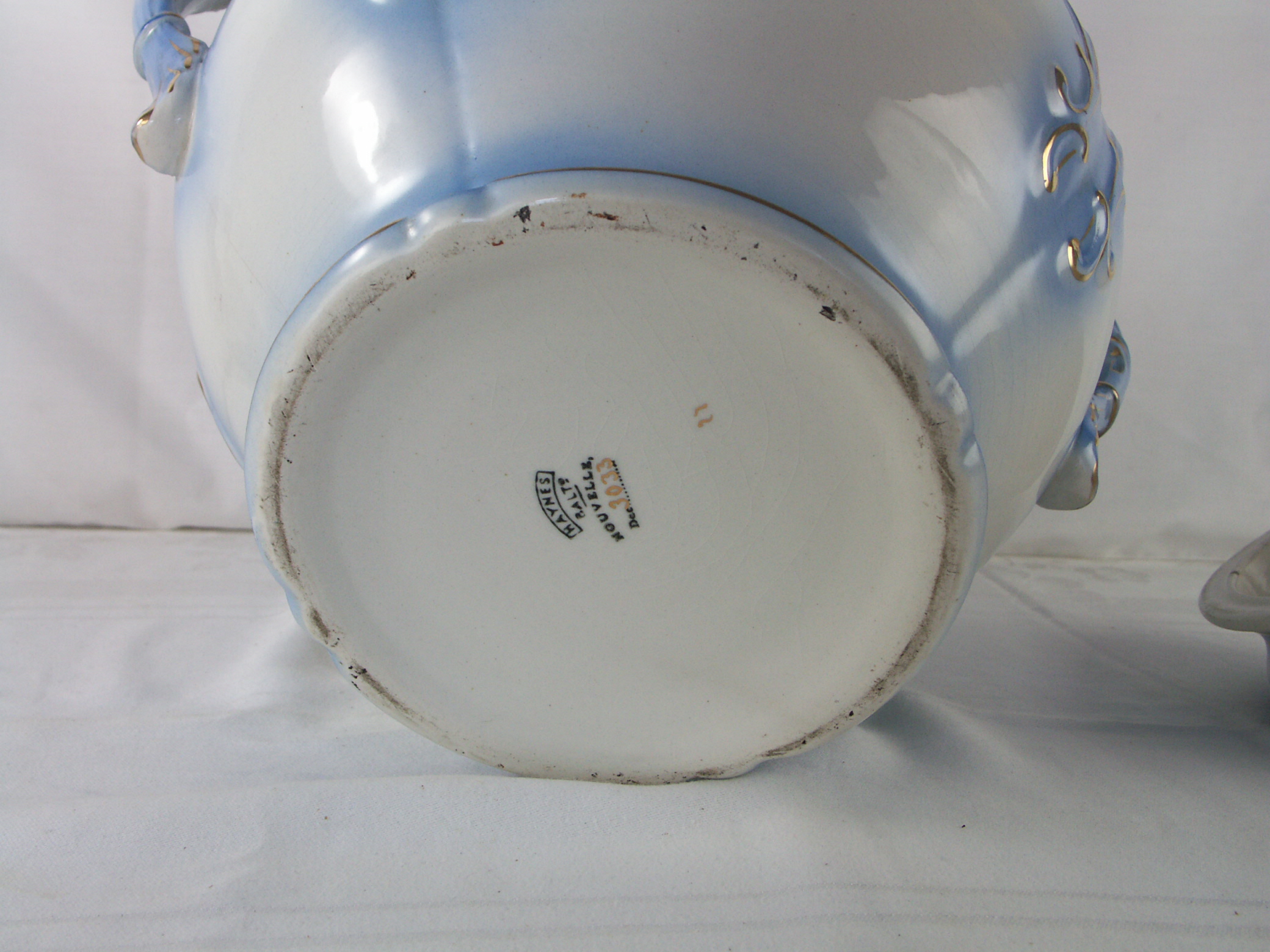 Antique Haynes Balt Nouvelle Slop Jar