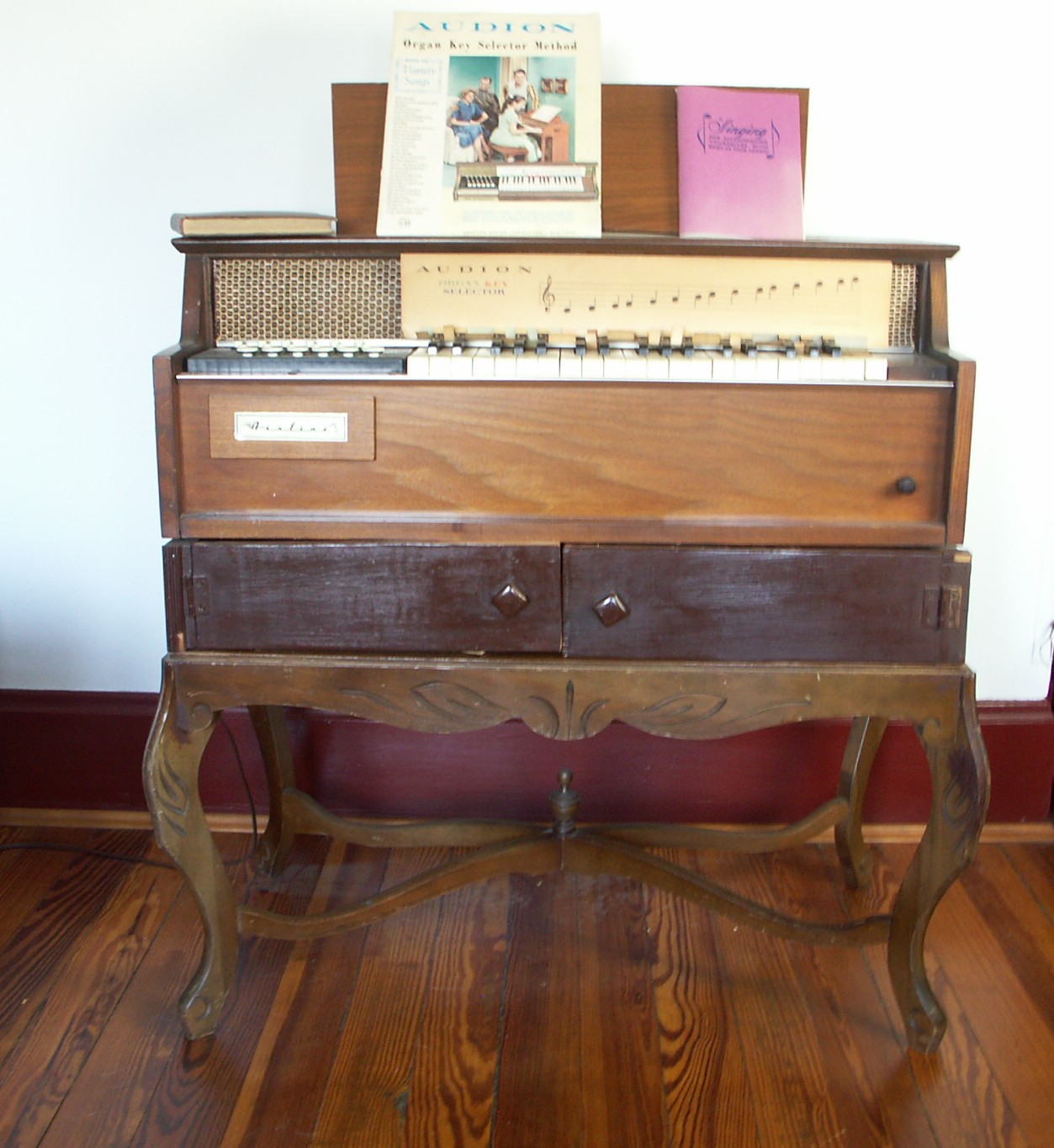 Vintage Audion Organ and Stand