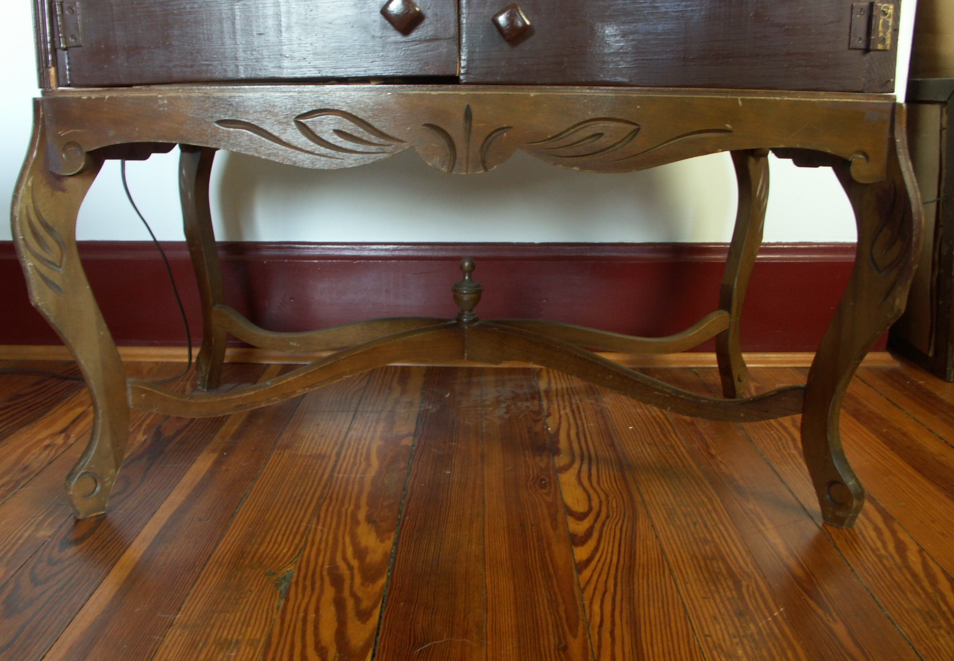 Vintage Audion Organ and Stand