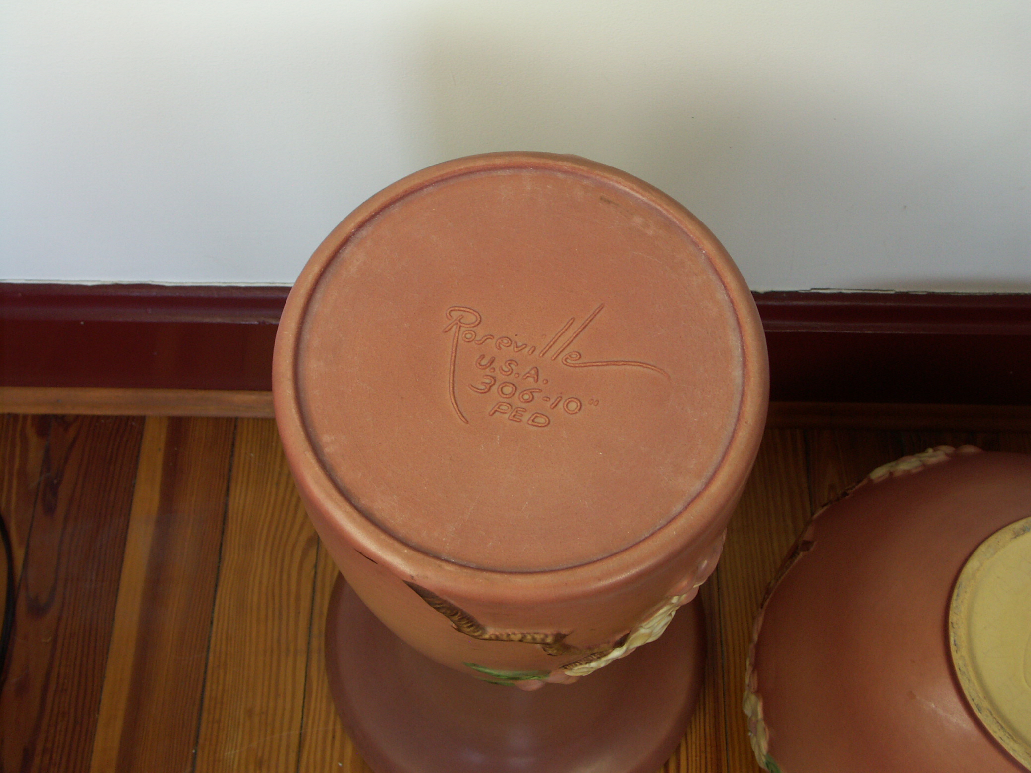 Roseville Pottery Pink "Apple Blossom" Pedestal and Jardiniere