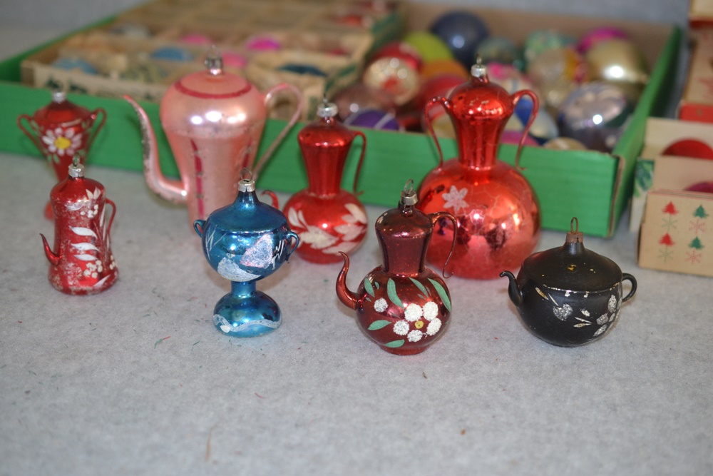 Vintage Shiny Brite, Santa's World and Other Christmas Ornaments