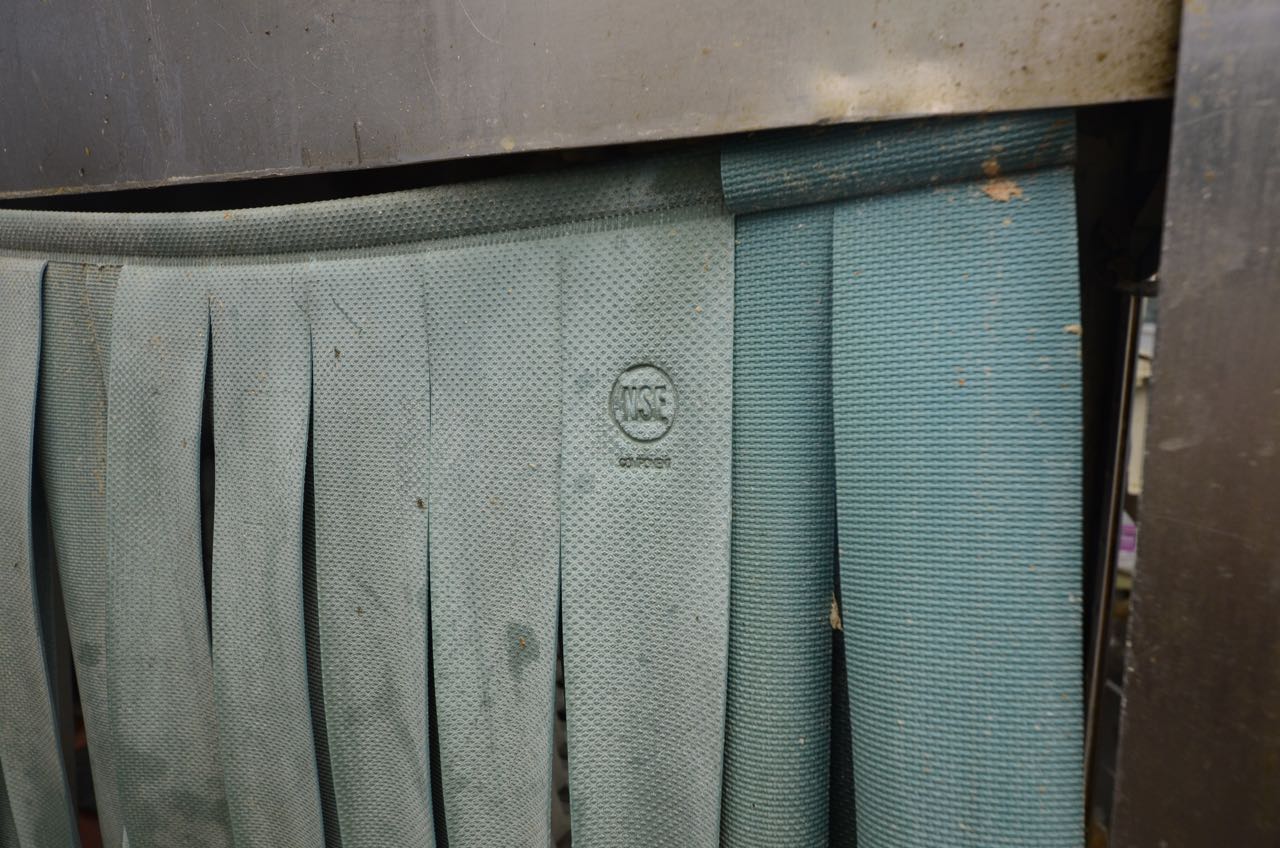 Hobart Commercial FTX Flight Type Dishwasher