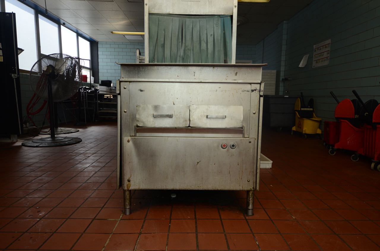 Hobart Commercial FTX Flight Type Dishwasher