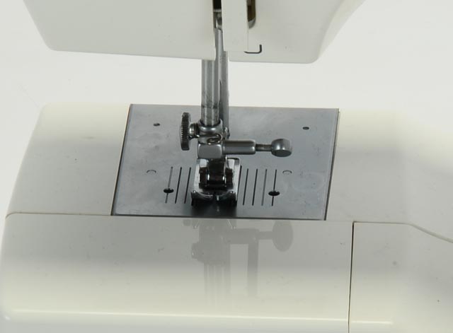 Singer 30215 Sewing Machine