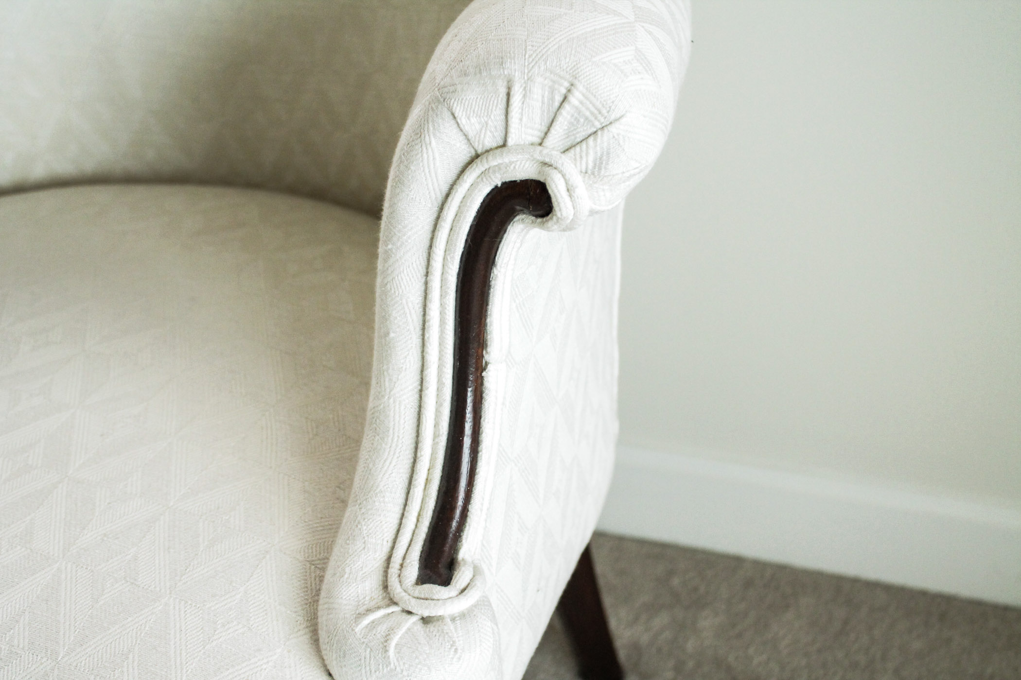 Antique Tuffed Wing Back Chair