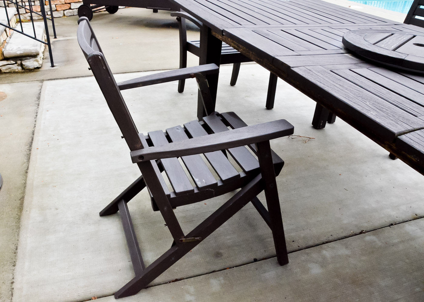Pottery Barn Teak Outdoor Table with Five Chairs