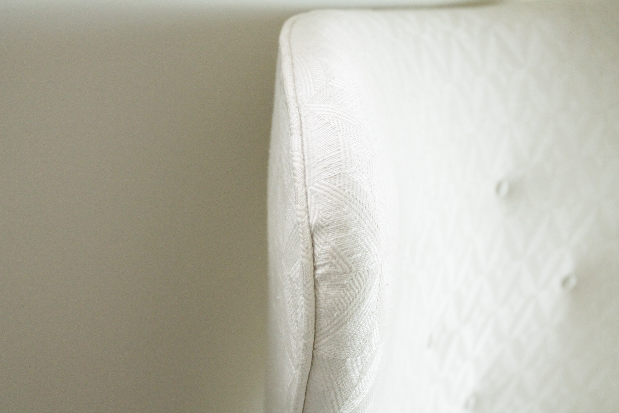 Antique Tuffed Wing Back Chair