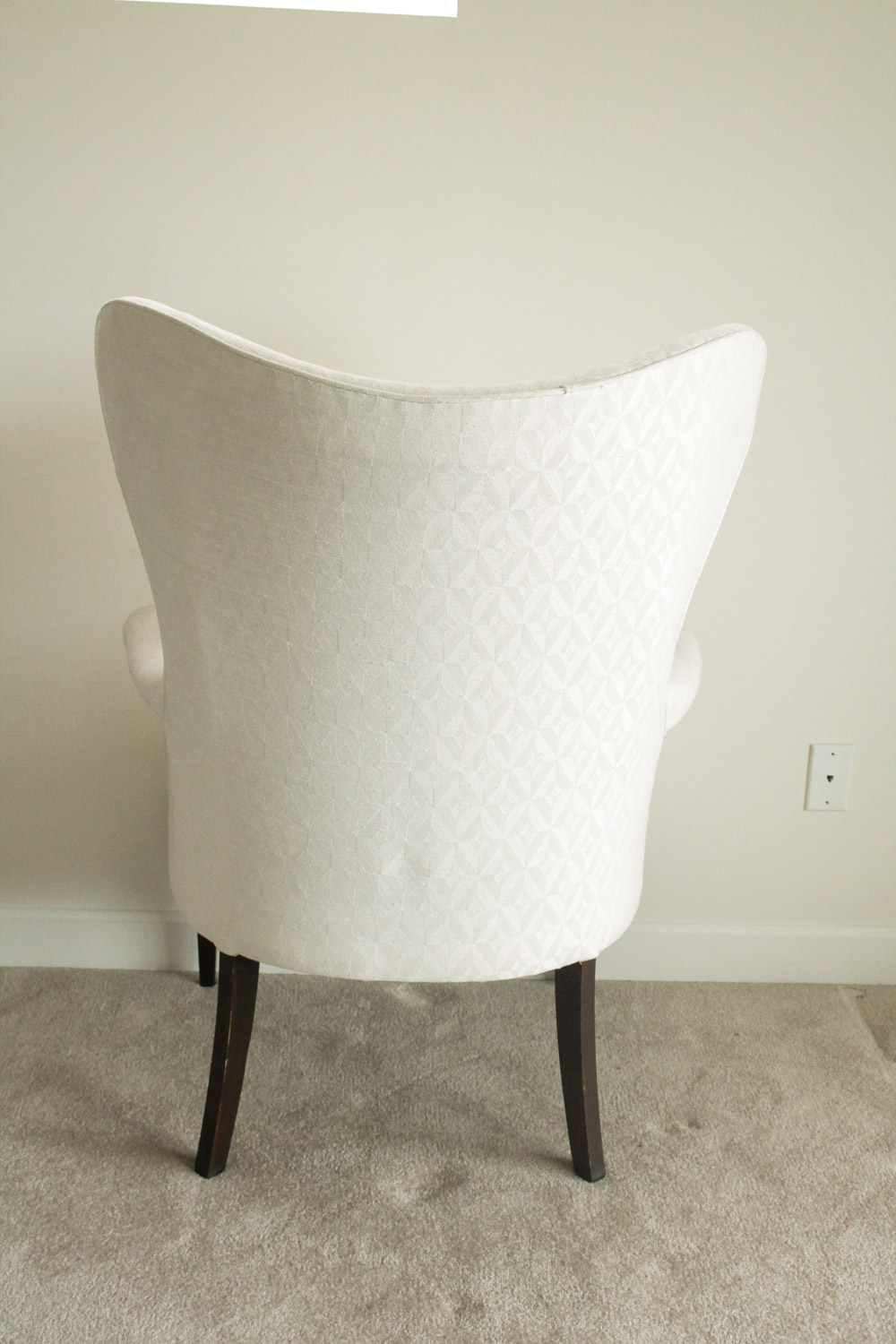 Antique Tuffed Wing Back Chair