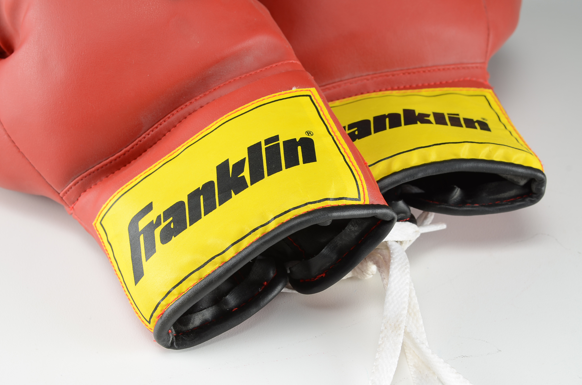 Sugar Ray Leonard Signed Boxing Gloves