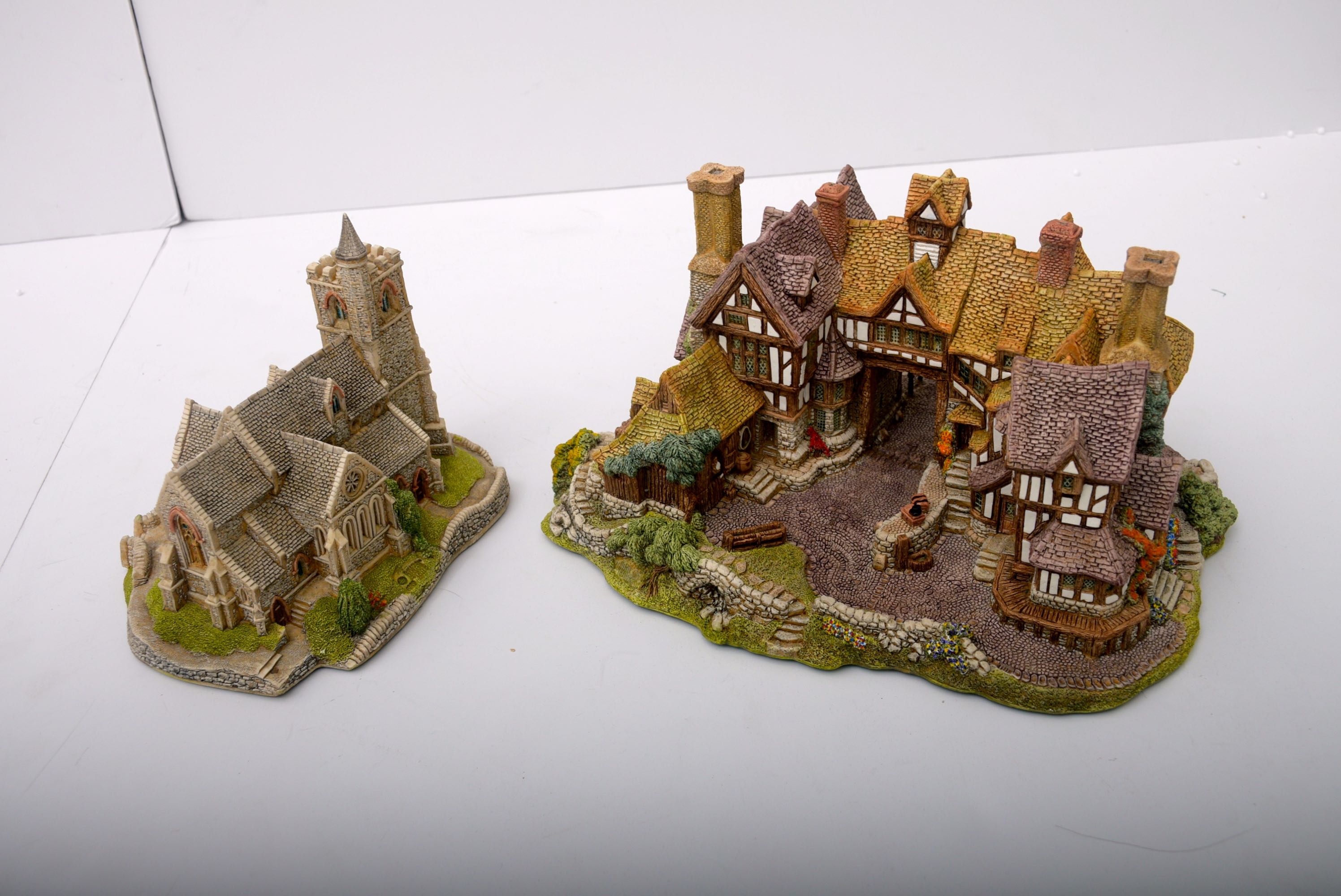 Collection of Lilliput Lane Collectibles