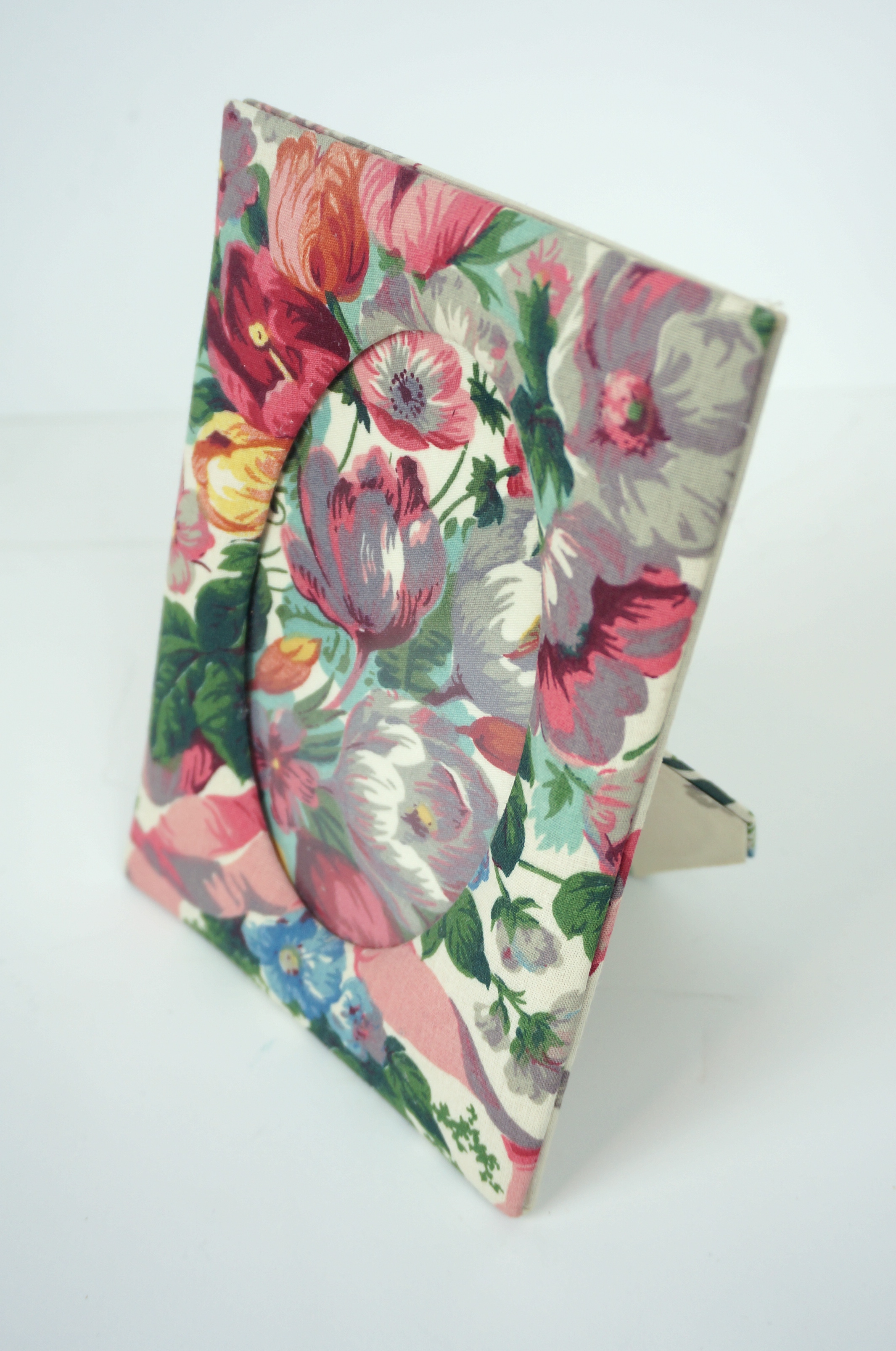 Vintage Upholstered Vanity Accessories