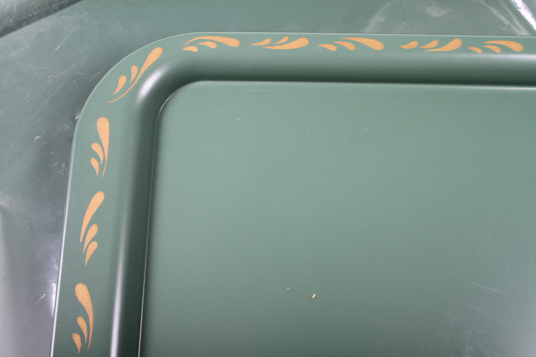 Set of Vintage Nashco Tin Metal TV Dinner Trays